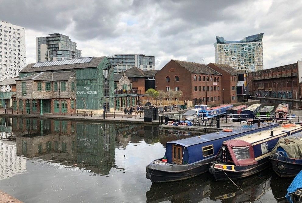 Det finns många kanaler i Birmingham